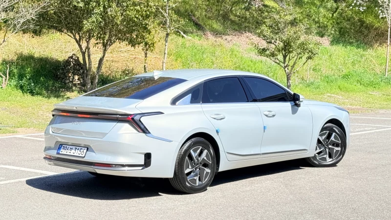Kia K8