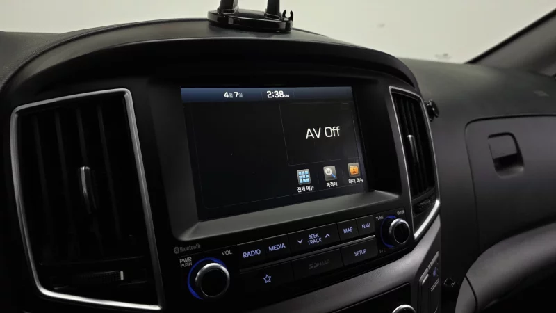 Hyundai Grand Starex