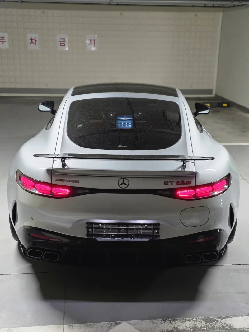 Mercedes-Benz AMG GT