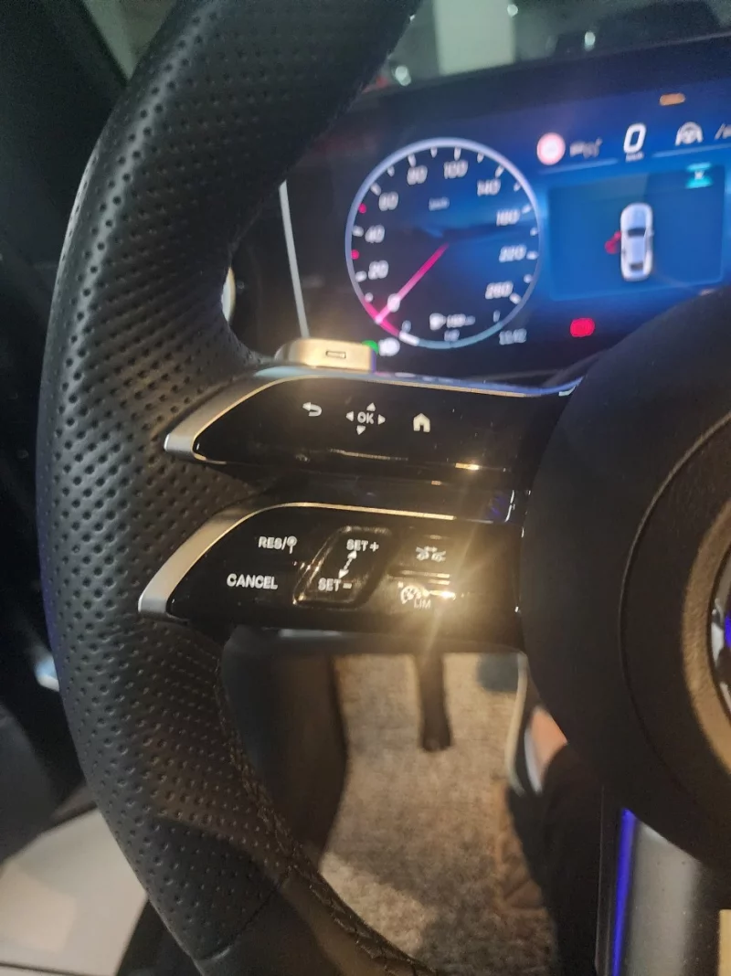 Mercedes-Benz CLE-Class