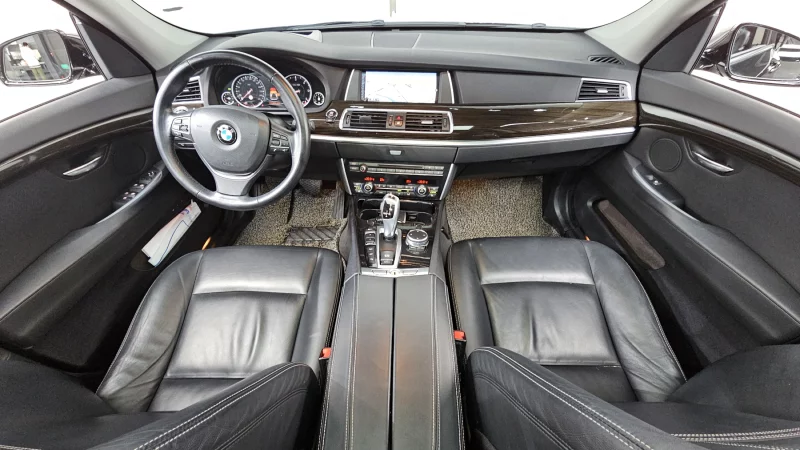 BMW 5-Series Gran Turismo