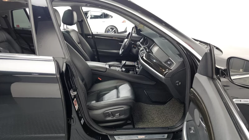 BMW 5-Series Gran Turismo