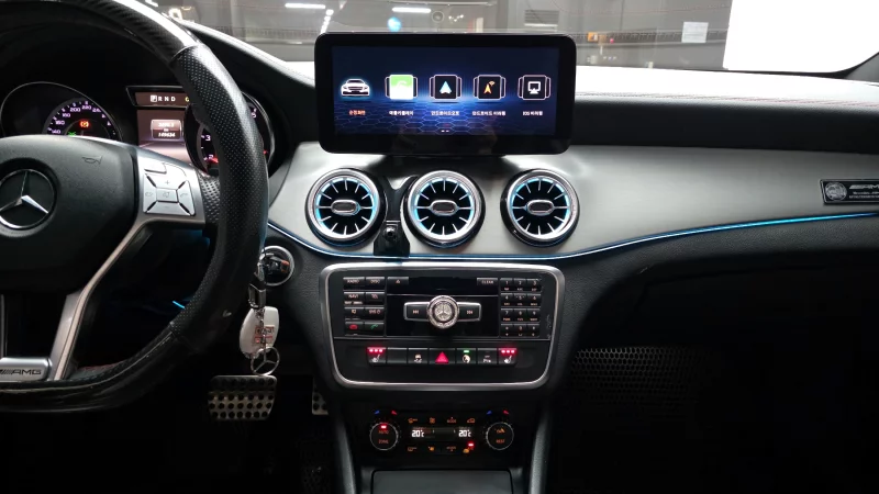 Mercedes-Benz GLA-Class