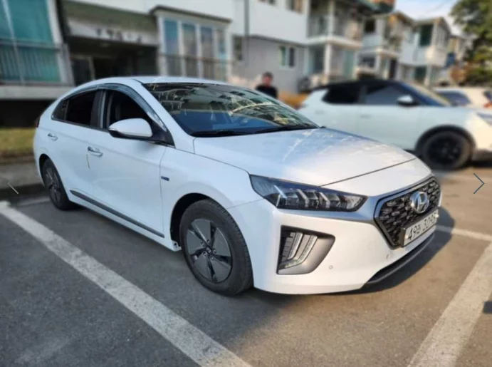 Hyundai Ioniq