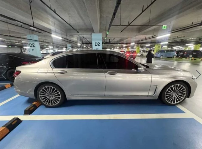 BMW 7-Series