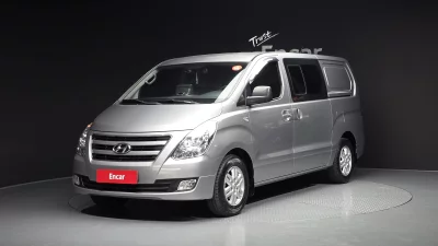 Hyundai Grand Starex
