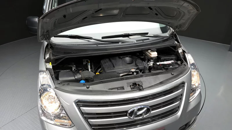 Hyundai Grand Starex