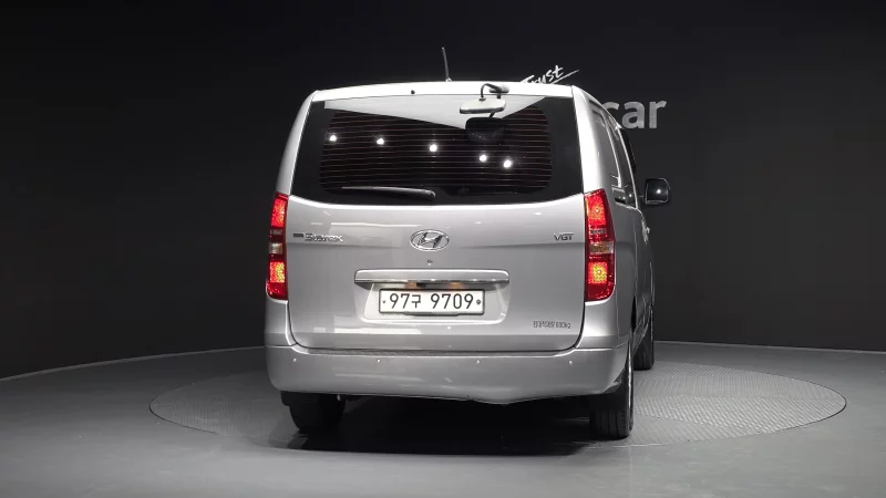 Hyundai Grand Starex