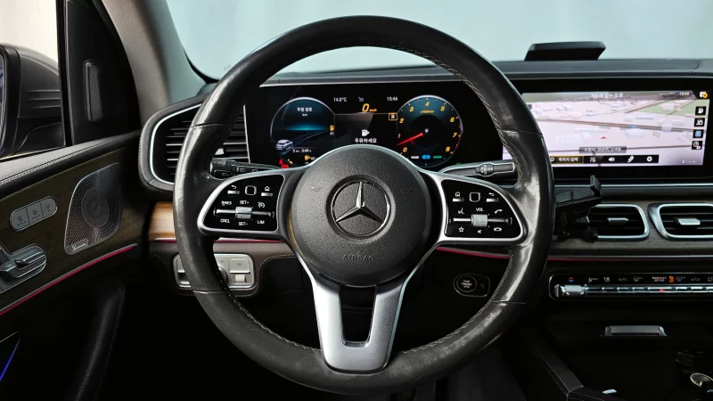 Mercedes-Benz GLE-Class