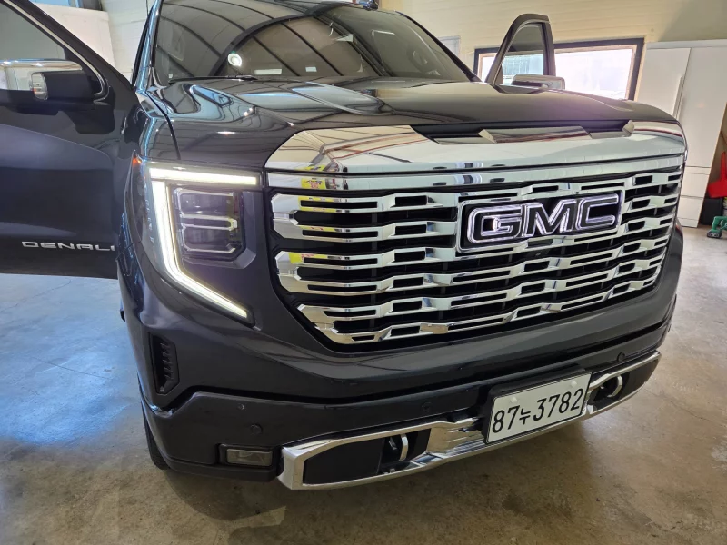 GMC SIERRA