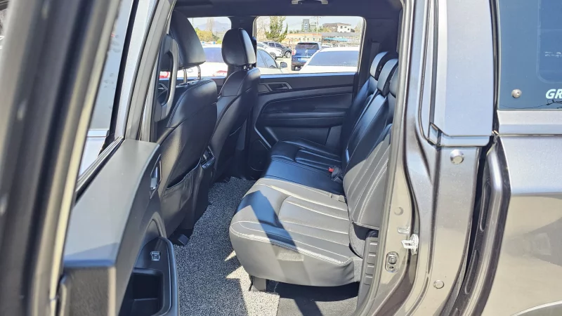 SsangYong Rexton Sports