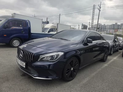 Mercedes-Benz CLA-Class