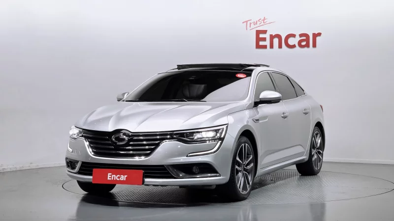 Renault SM6