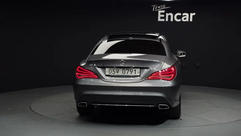 Mercedes-Benz CLA-Class