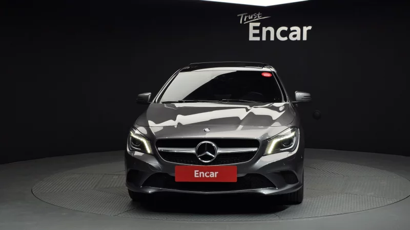 Mercedes-Benz CLA-Class