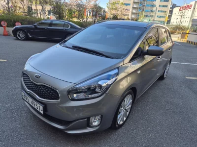 Kia Carens