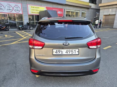 Kia Carens