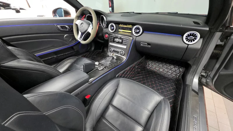 Mercedes-Benz SLK-Class