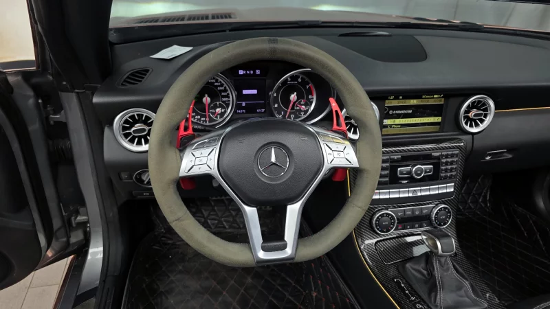 Mercedes-Benz SLK-Class