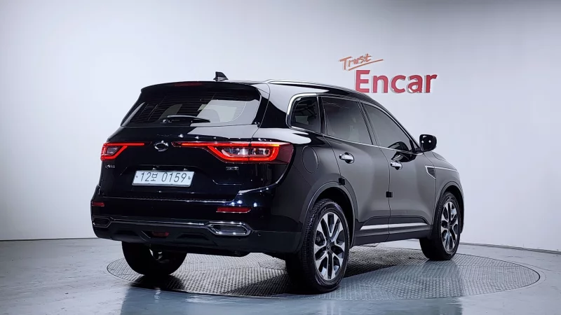Renault QM6