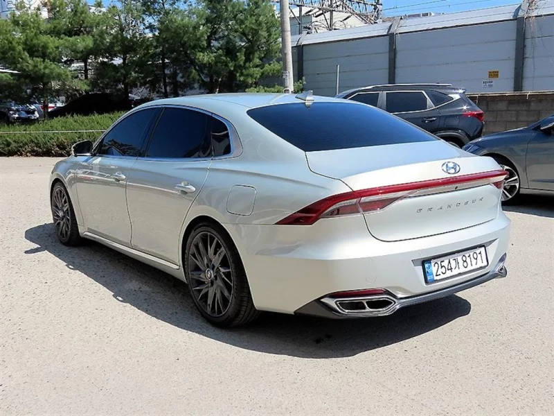 Hyundai Grandeur