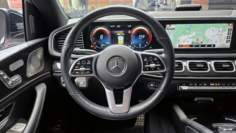 Mercedes-Benz GLE-Class