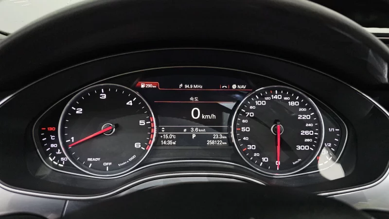 Audi A6
