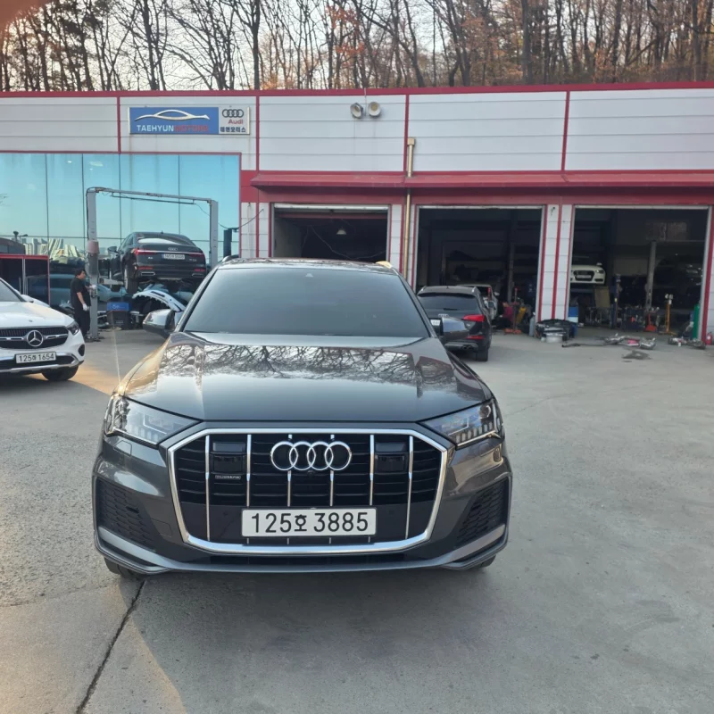 Audi Q7