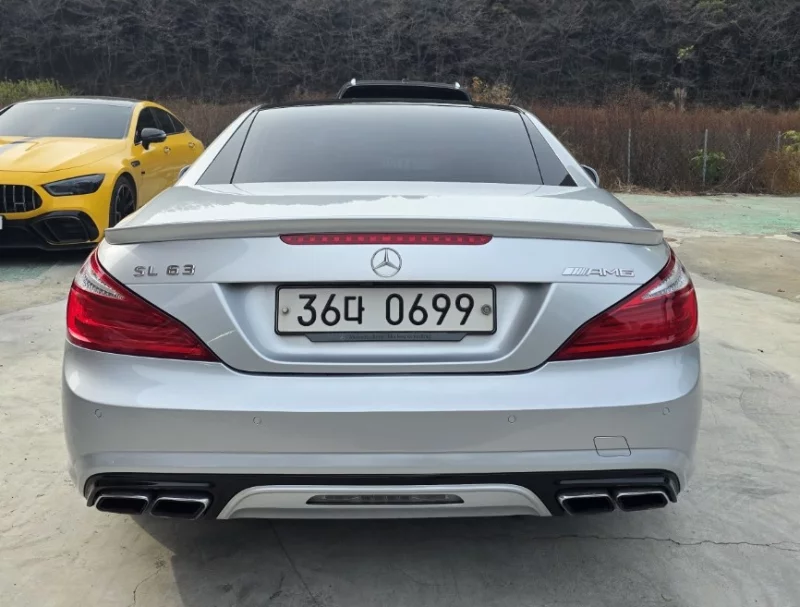 Mercedes-Benz SL-Class