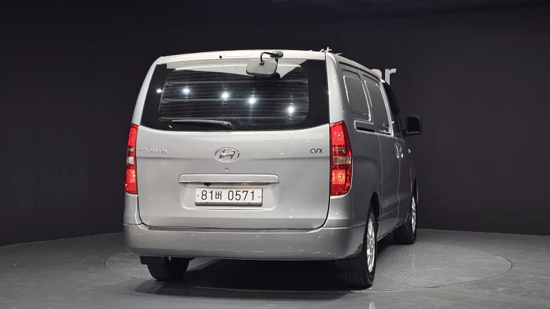 Hyundai Grand Starex