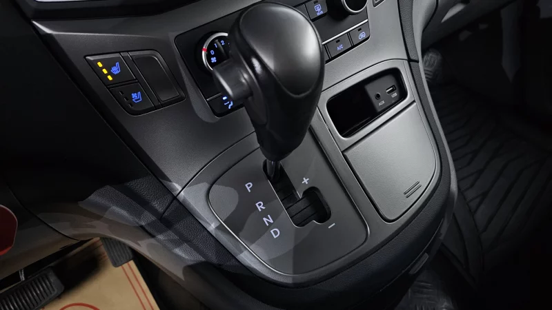 Hyundai Grand Starex