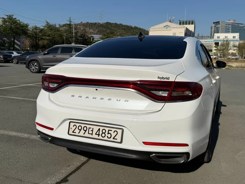 Hyundai Grandeur