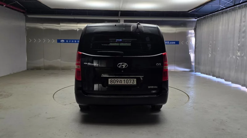 Hyundai Grand Starex