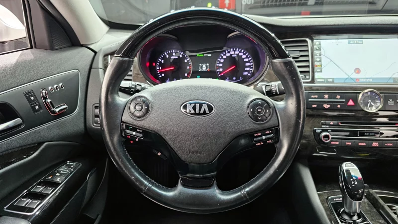 Kia K9