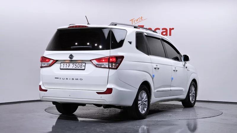 SsangYong Korando Turismo