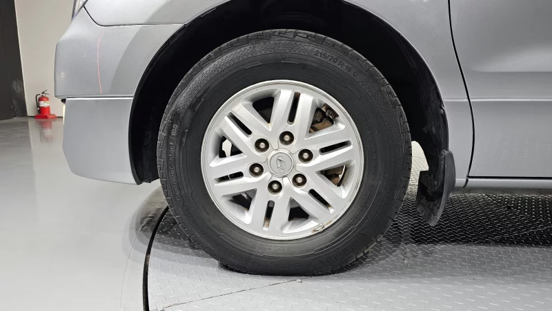 Hyundai Grand Starex