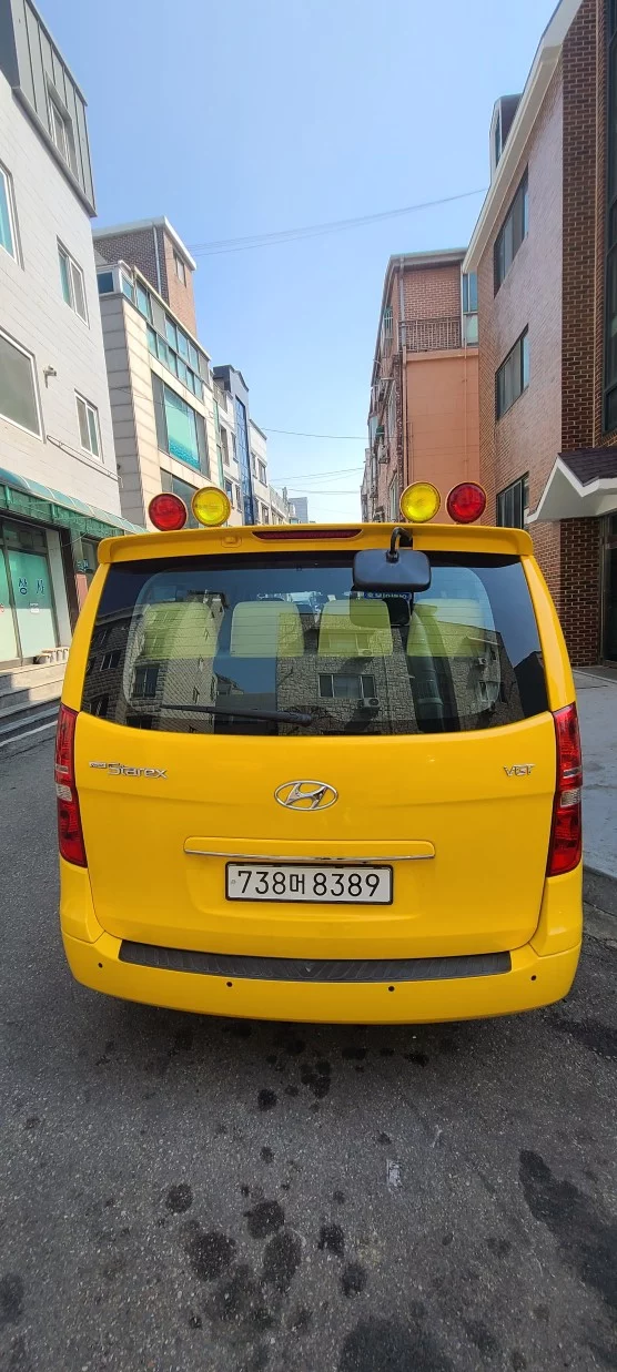 Hyundai Grand Starex