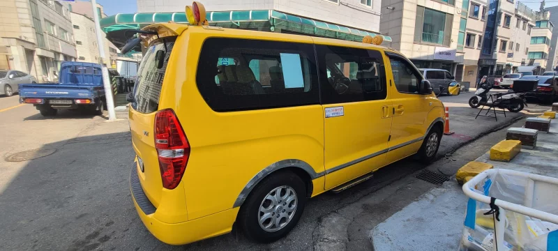 Hyundai Grand Starex