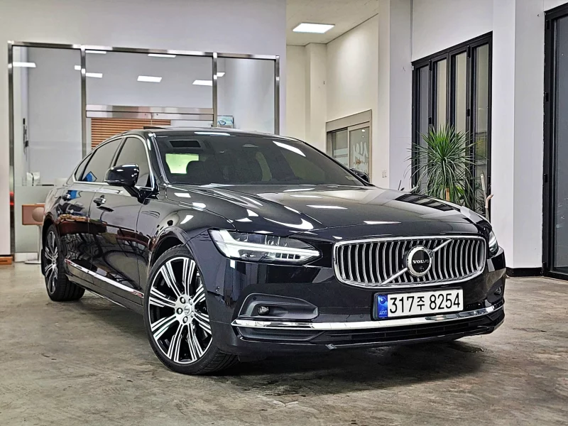 Volvo S90