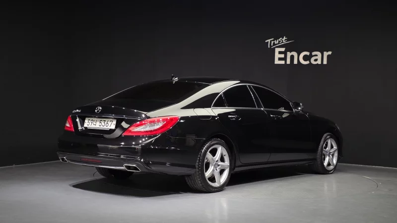 Mercedes-Benz CLS-Class