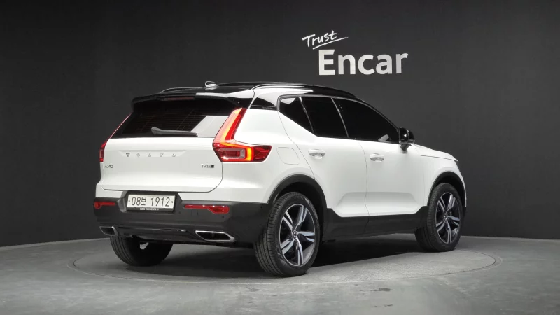 Volvo XC40