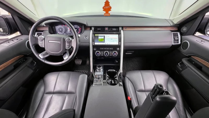 Land Rover DISCOVERY