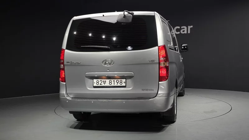 Hyundai Grand Starex