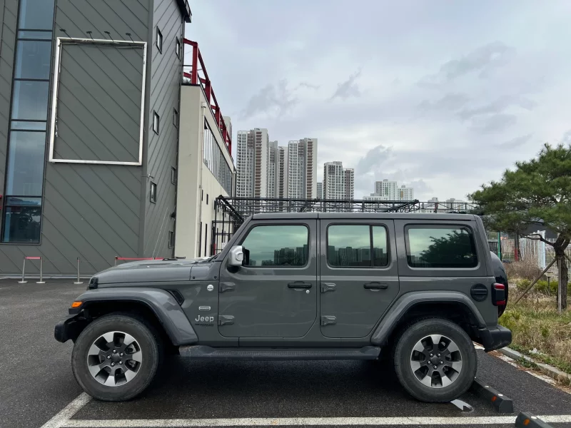 Jeep WRANGLER