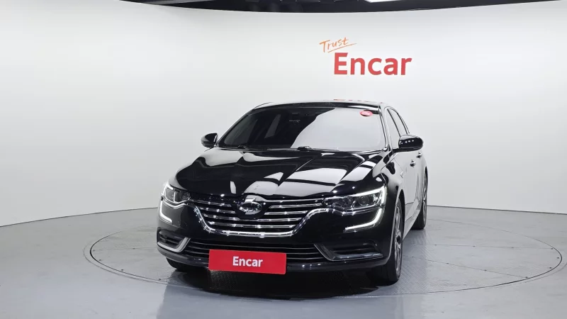 Renault SM6