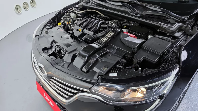 Renault SM6