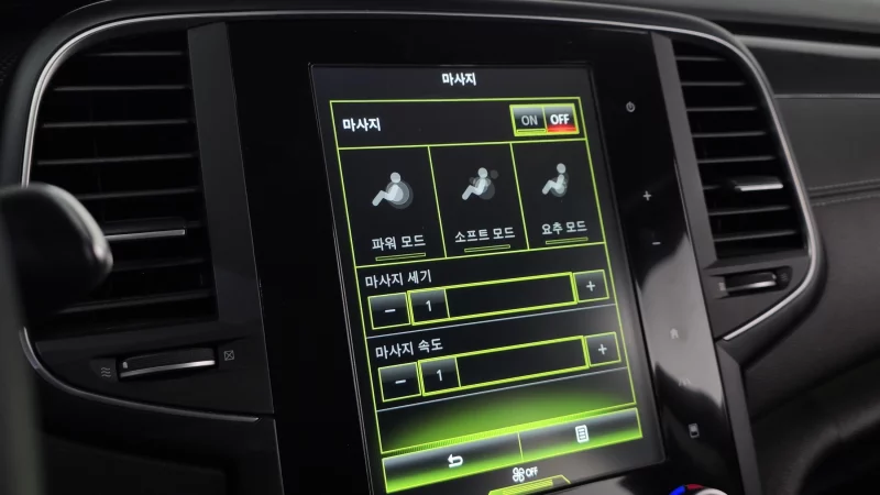 Renault SM6