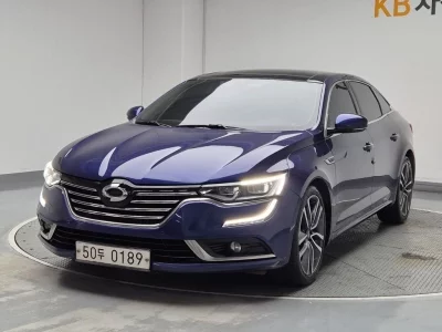 Renault SM6