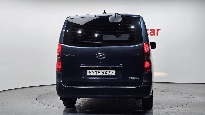 Hyundai Grand Starex