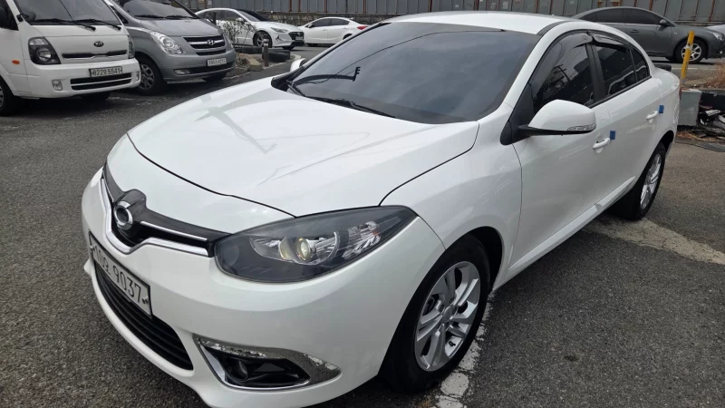 Renault SM3